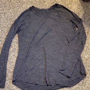 Women's Gray Long Sleeve Top